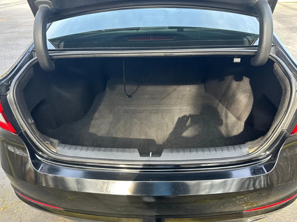 2016 Hyundai Sonata - Image 10 of 16