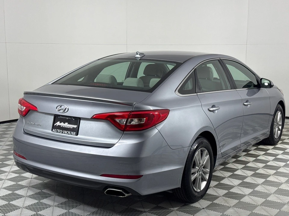 2016 Hyundai Sonata - Image 5 of 12