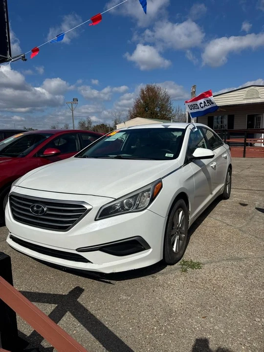 2016 Hyundai Sonata - Image 2 of 7