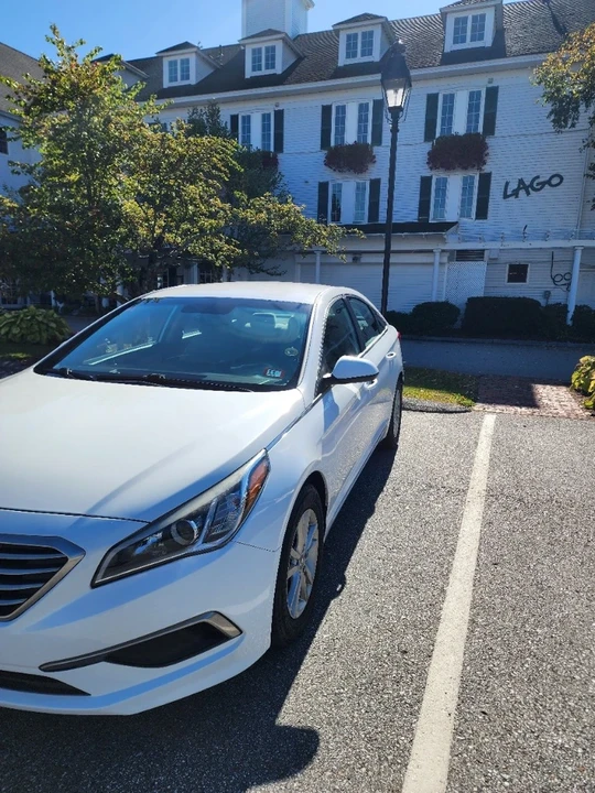 2016 Hyundai Sonata - Image 5 of 19