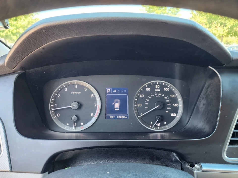 2016 Hyundai Sonata - Image 9 of 19
