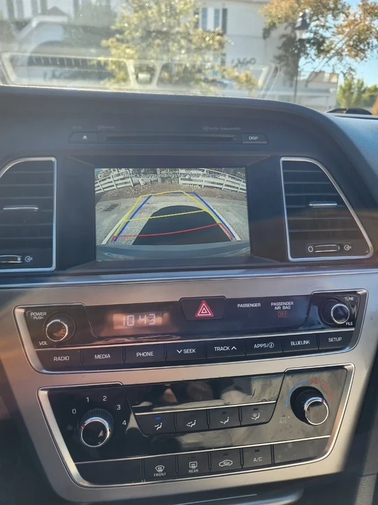 2016 Hyundai Sonata - Image 11 of 19