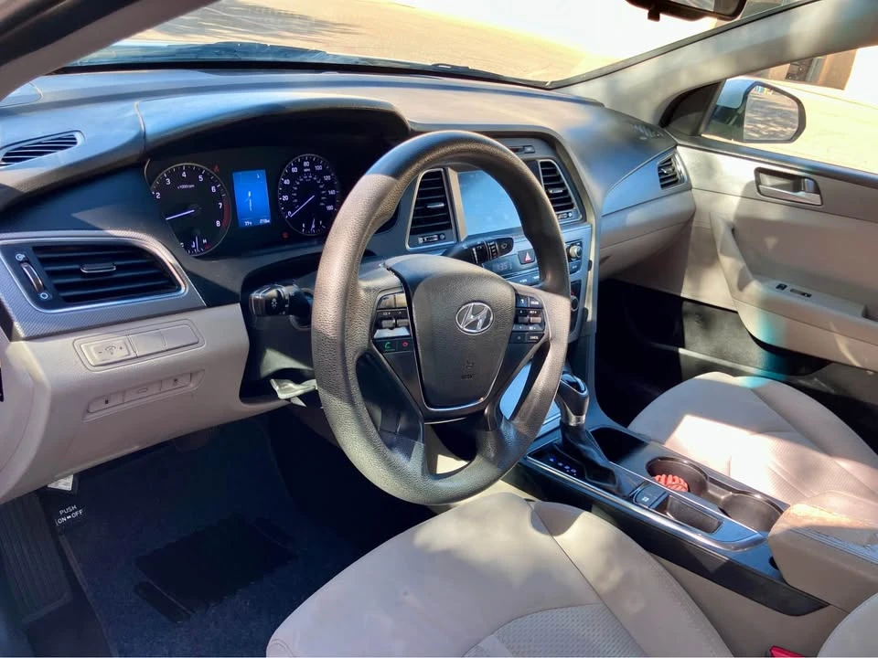 2016 Hyundai Sonata - Image 9 of 13