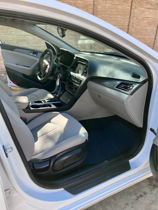 2016 Hyundai Sonata - Image 11 of 13