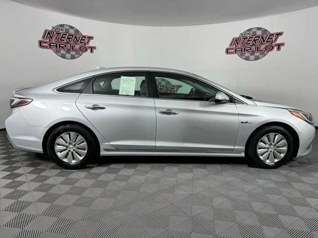 2016 Hyundai Sonata - Image 8 of 12