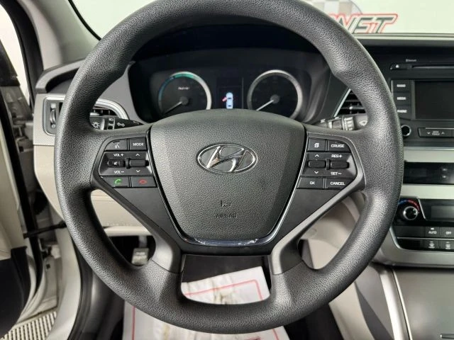 2016 Hyundai Sonata - Image 13 of 21