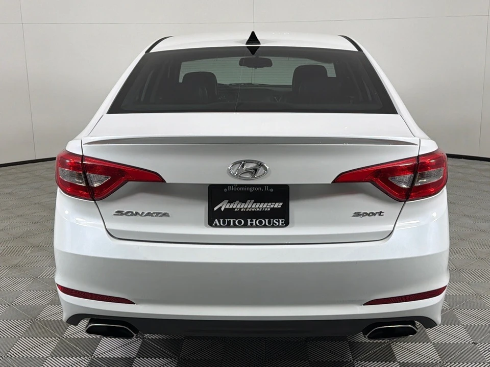 2016 Hyundai Sonata - Image 6 of 12