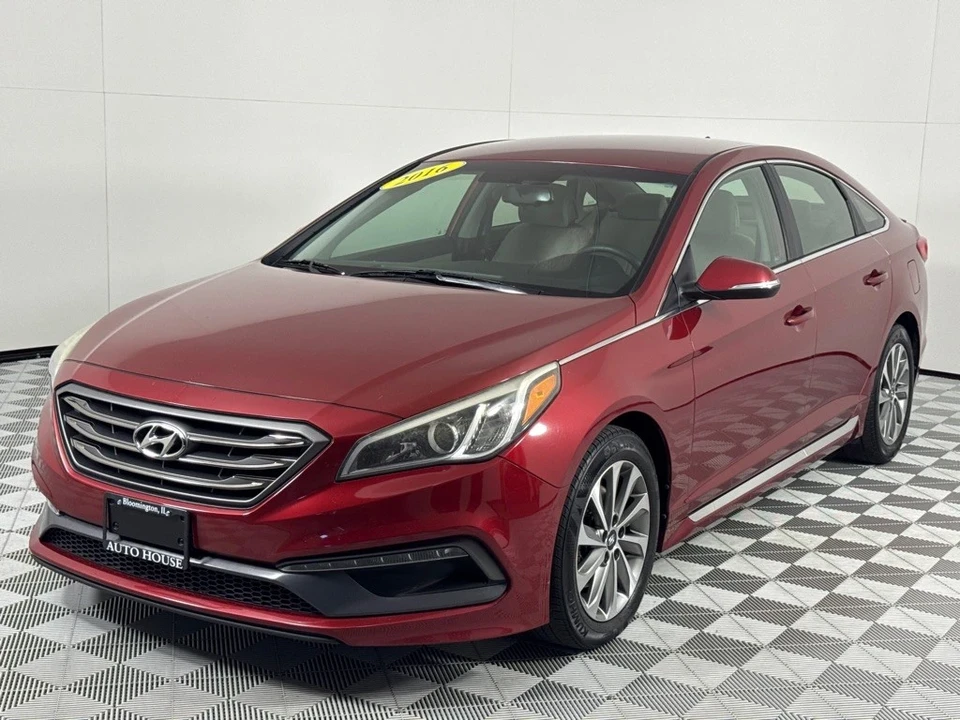 2016 Hyundai Sonata - Image 9 of 12