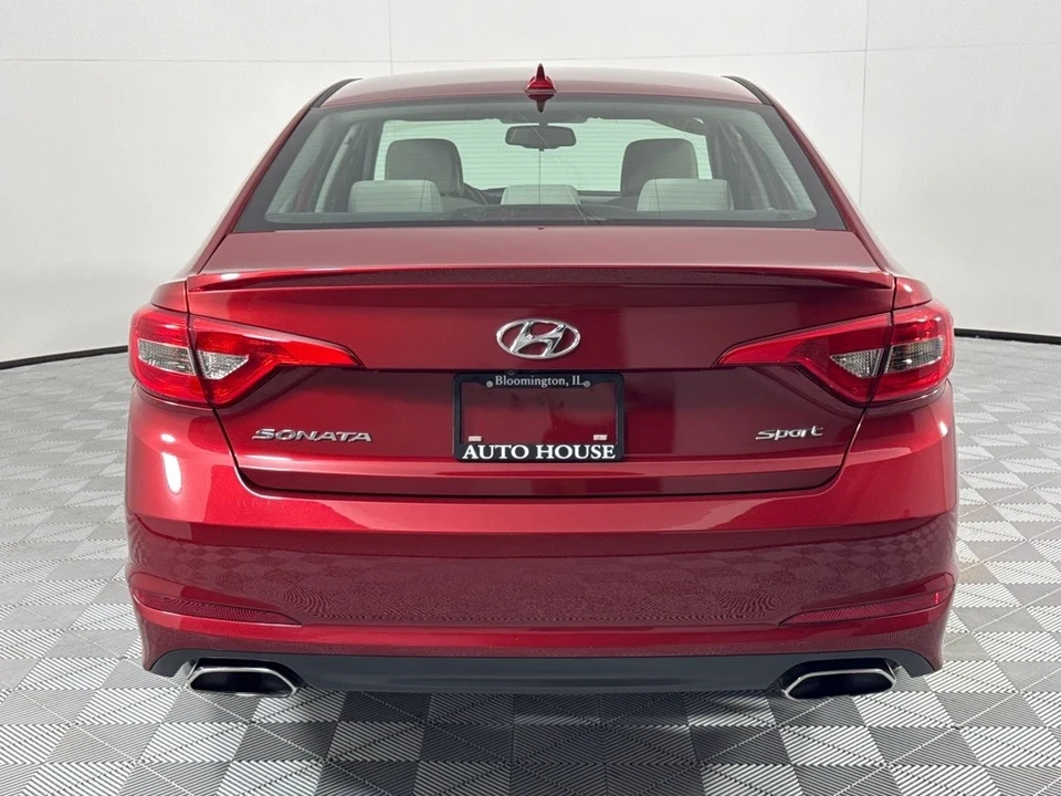 2016 Hyundai Sonata - Image 6 of 12
