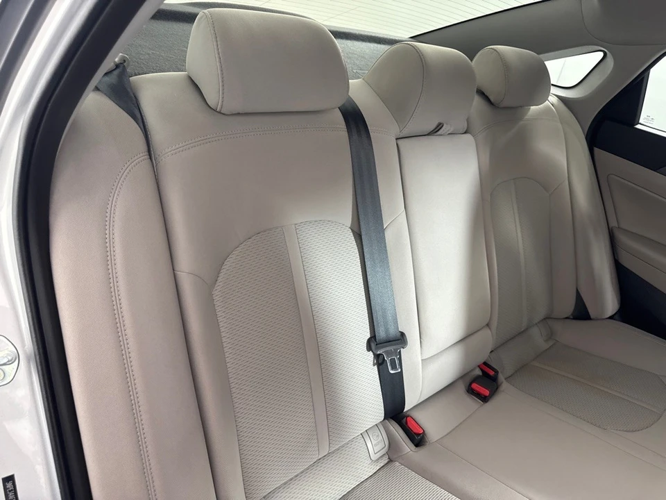 2016 Hyundai Sonata - Image 21 of 21