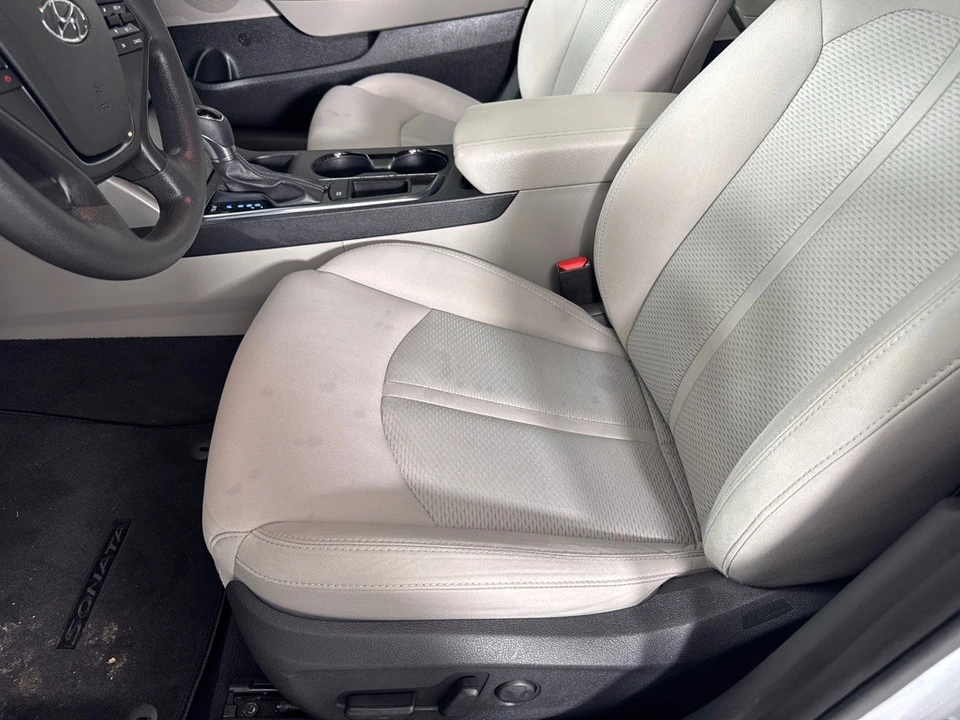 2016 Hyundai Sonata - Image 13 of 21