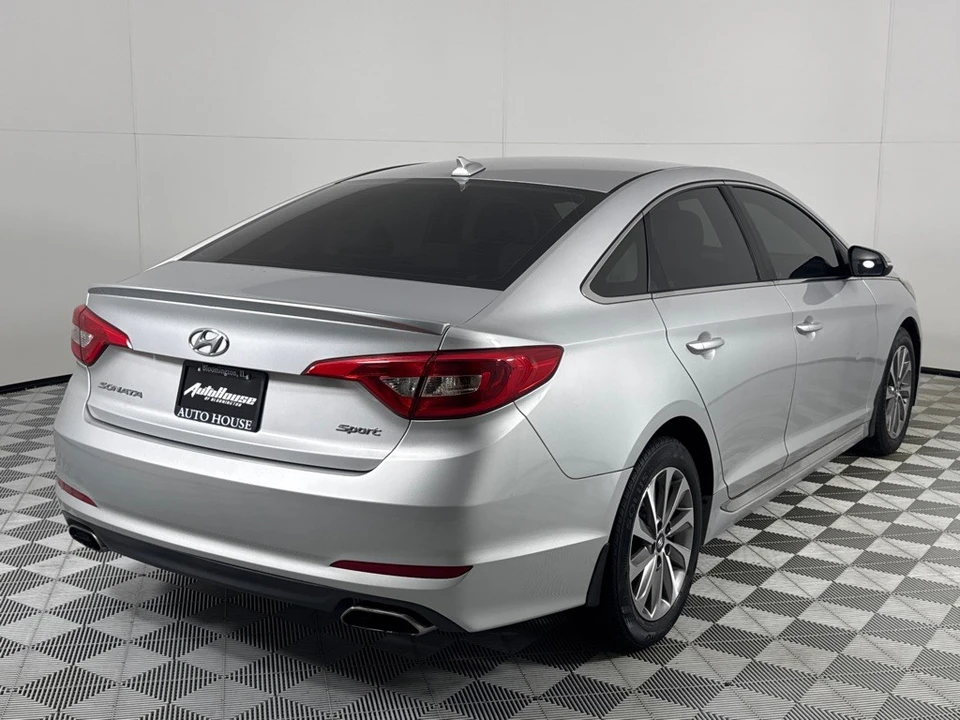2016 Hyundai Sonata - Image 5 of 21
