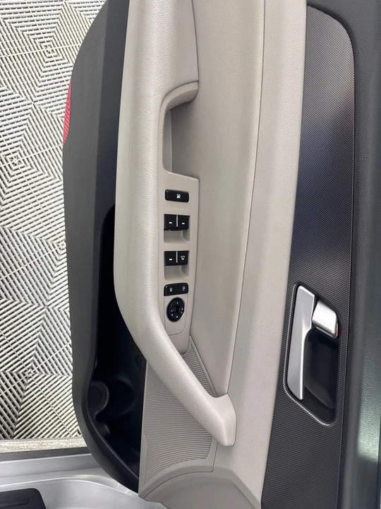 2016 Hyundai Sonata - Image 12 of 21
