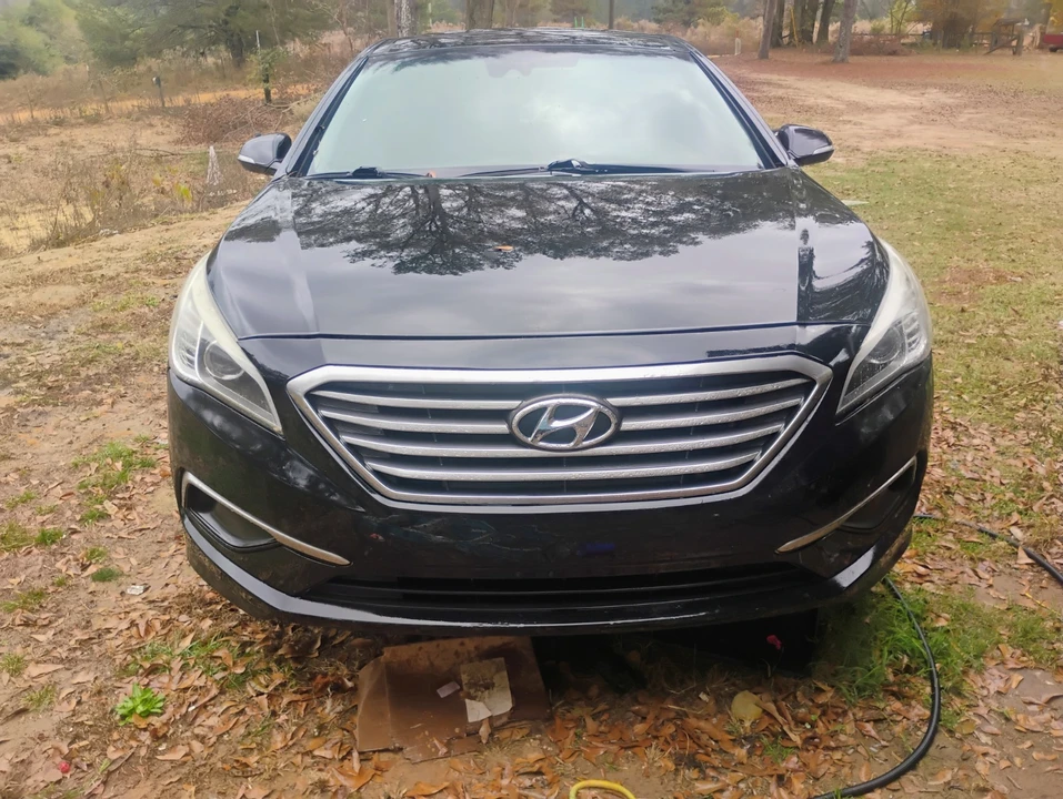 2016 Hyundai Sonata - Image 2 of 19