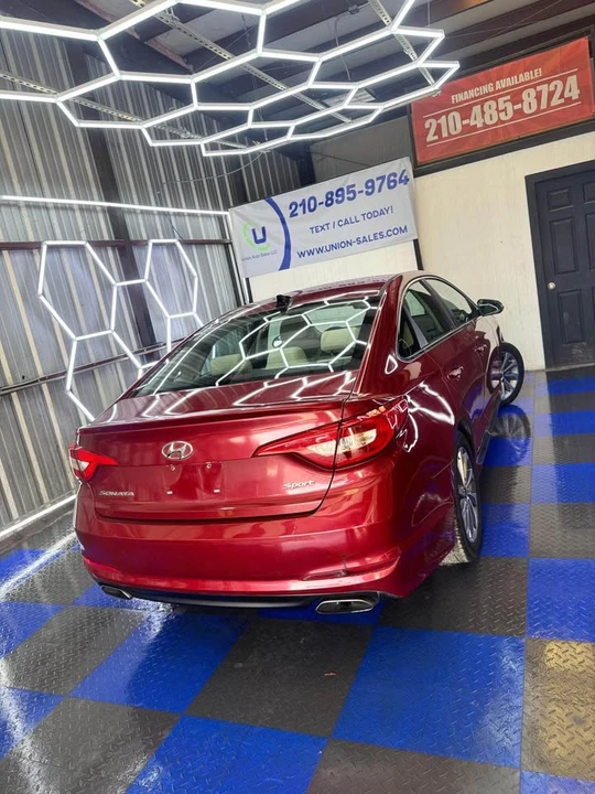 2016 Hyundai Sonata - Image 3 of 10