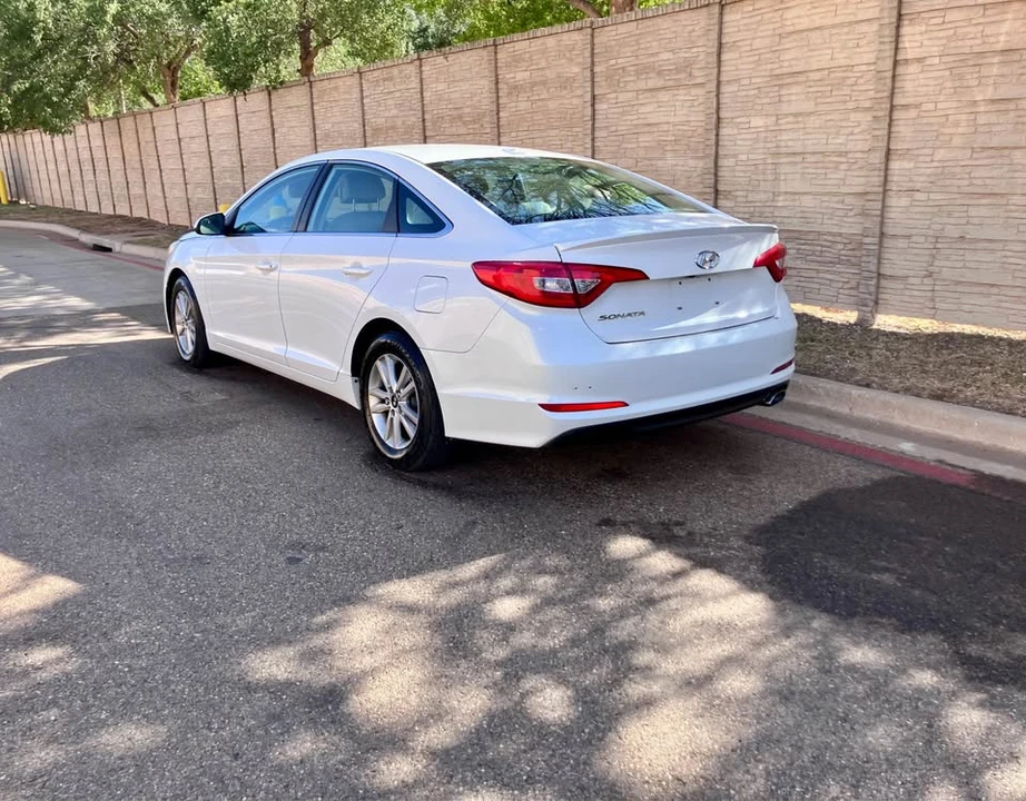 2016 Hyundai Sonata - Image 6 of 20
