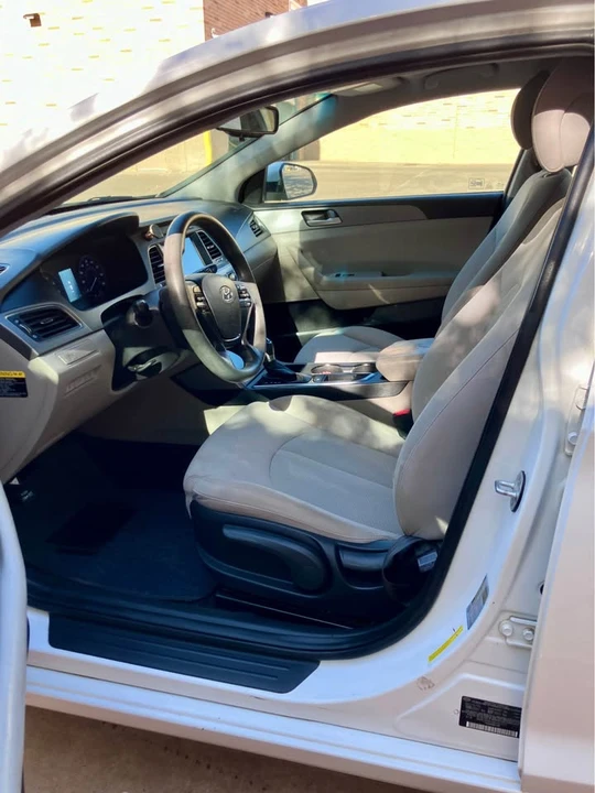 2016 Hyundai Sonata - Image 10 of 20