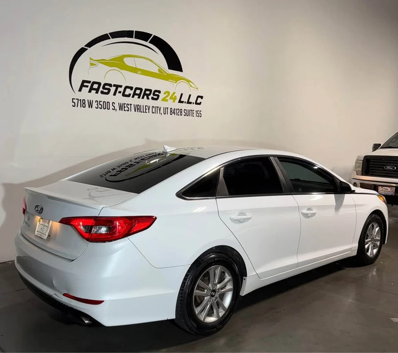 2016 Hyundai Sonata - Image 4 of 17