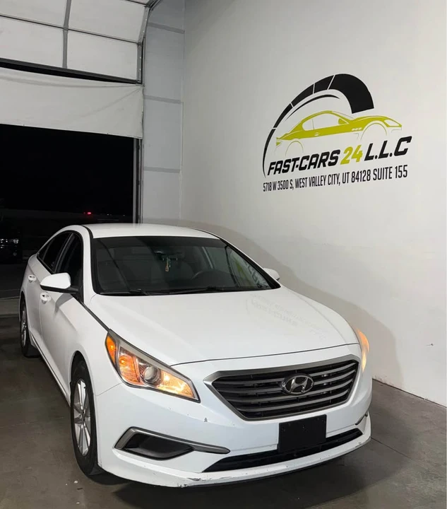 2016 Hyundai Sonata - Image 5 of 17