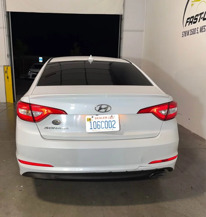 2016 Hyundai Sonata - Image 8 of 17