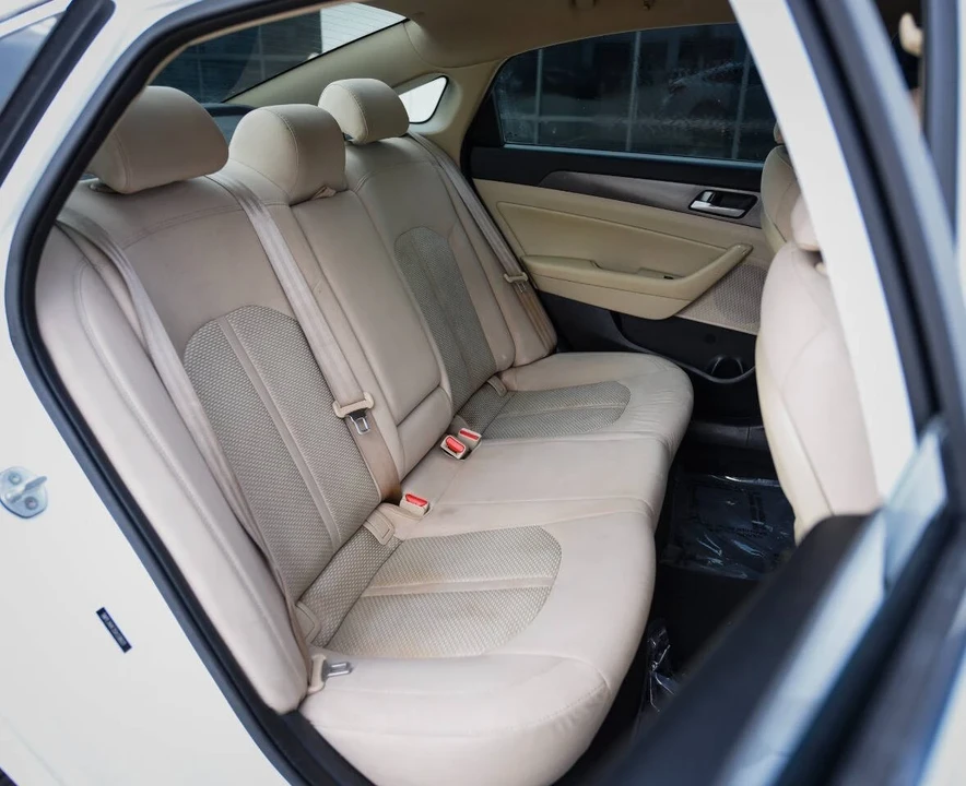 2016 Hyundai Sonata - Image 13 of 17