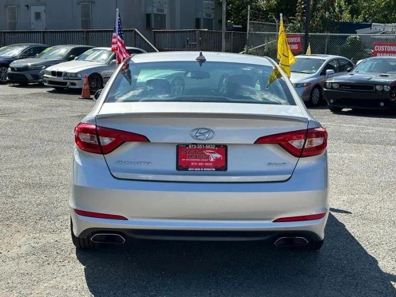 2016 Hyundai Sonata - Image 5 of 12