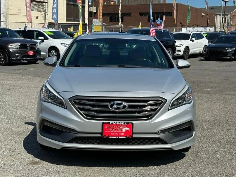 2016 Hyundai Sonata - Image 2 of 12