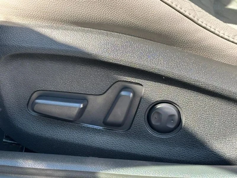 2016 Hyundai Sonata - Image 12 of 12