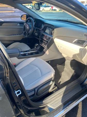 2016 Hyundai Sonata - Image 5 of 13