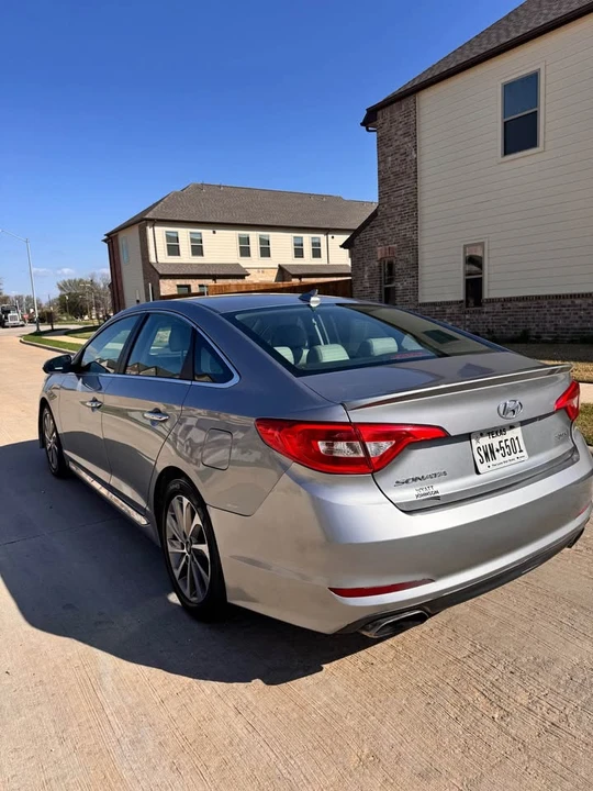 2016 Hyundai Sonata - Image 9 of 16