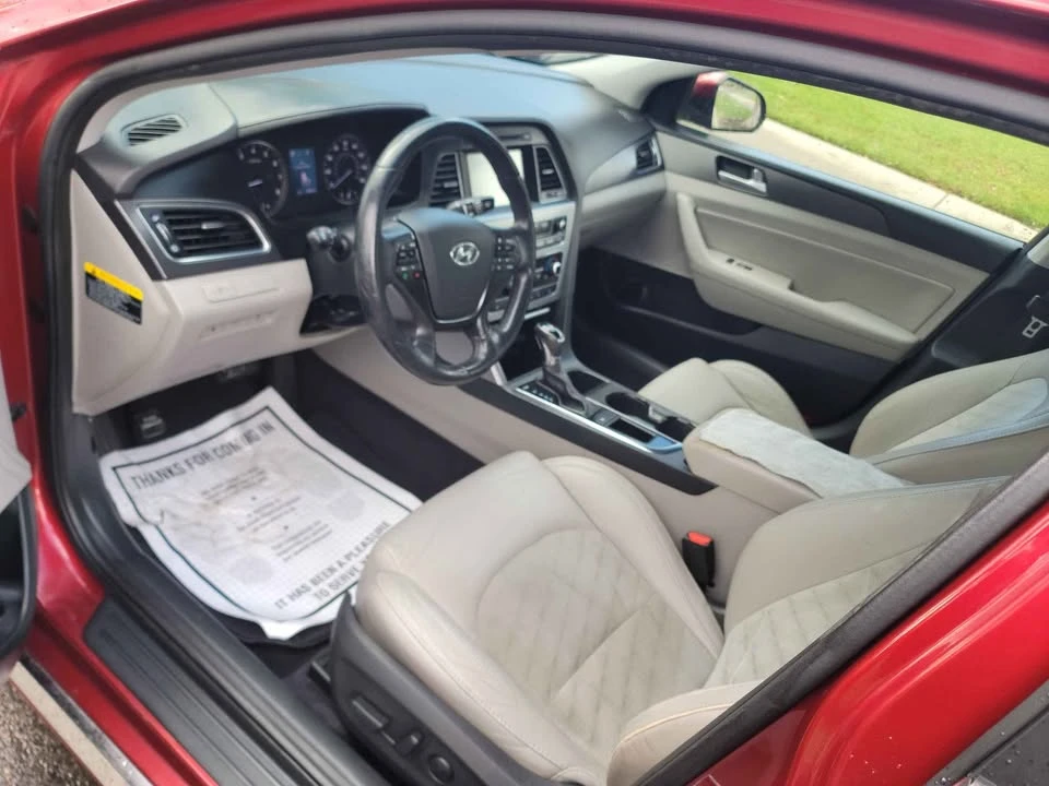 2016 Hyundai Sonata - Image 10 of 13