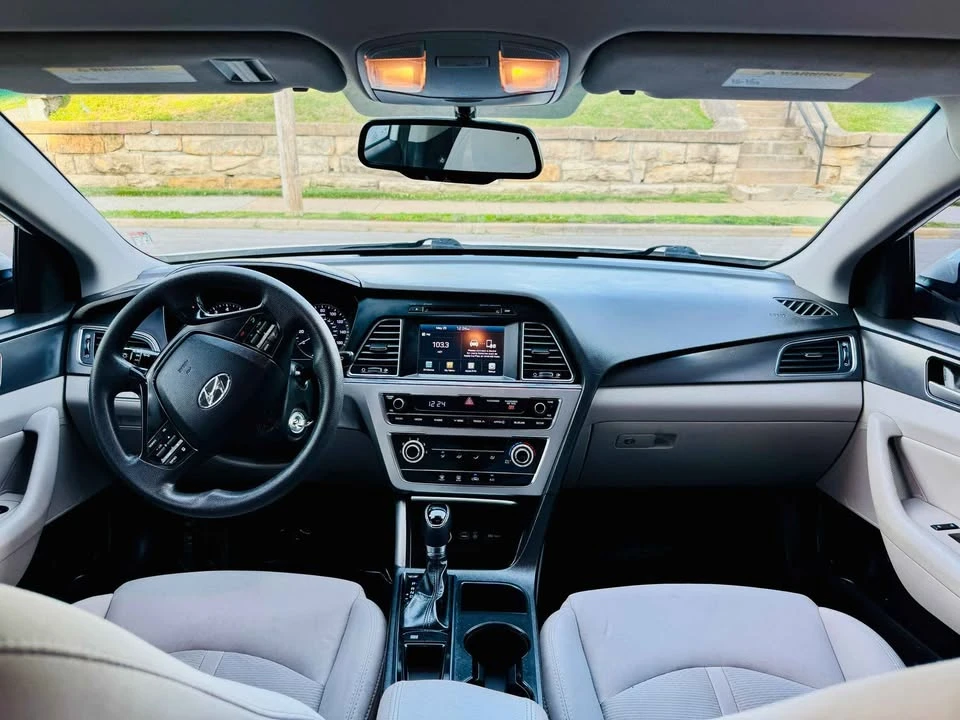 2016 Hyundai Sonata - Image 12 of 20