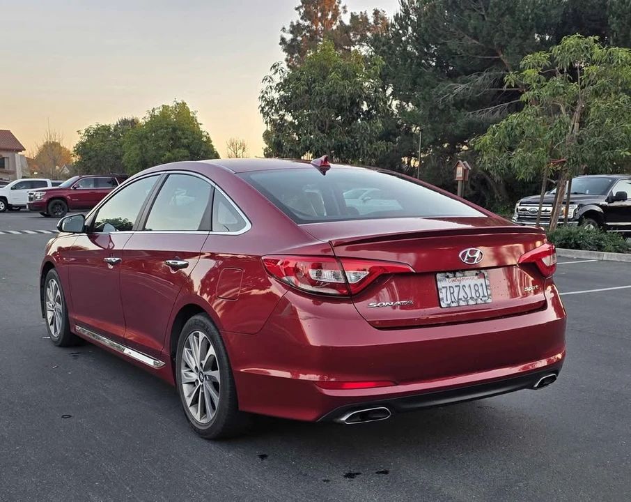 2016 Hyundai Sonata - Image 5 of 19
