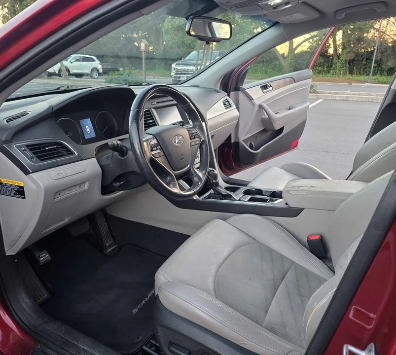 2016 Hyundai Sonata - Image 8 of 19