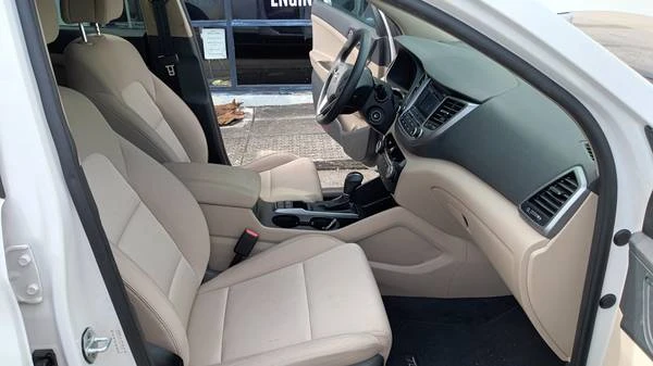 2016 Hyundai Tucson - Image 9 of 31