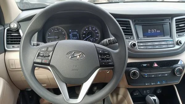 2016 Hyundai Tucson - Image 11 of 31