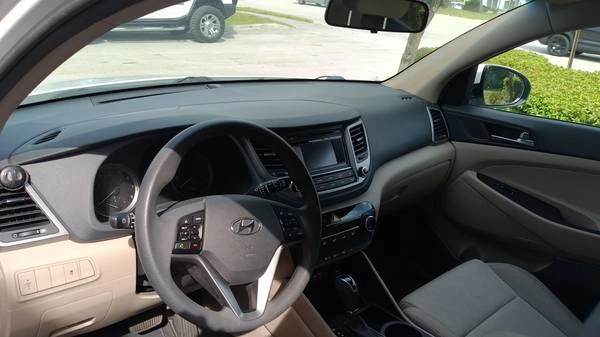 2016 Hyundai Tucson - Image 12 of 31