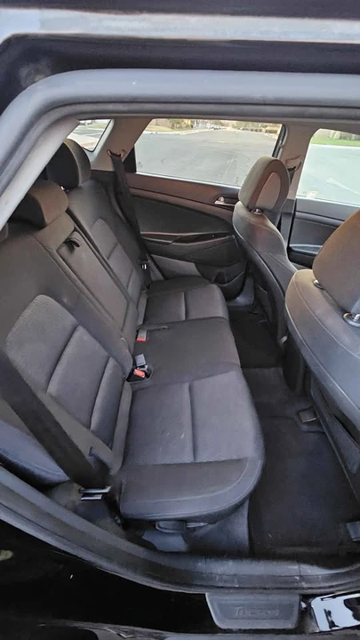 2016 Hyundai Tucson - Image 8 of 17