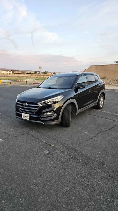 2016 Hyundai Tucson - Image 4 of 17