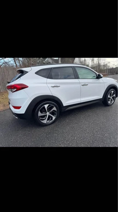 2016 Hyundai Tucson - Image 5 of 11