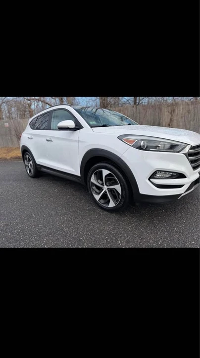 2016 Hyundai Tucson - Image 4 of 11