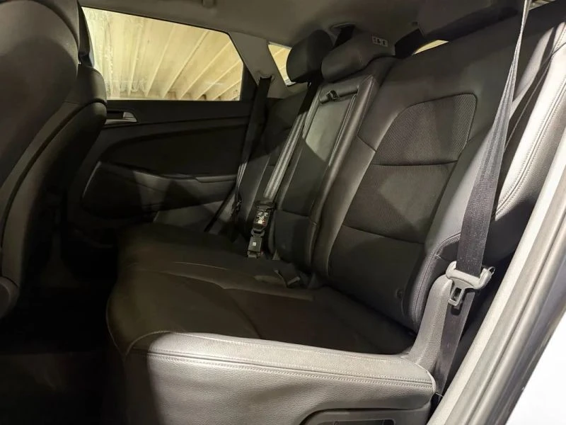 2016 Hyundai Tucson - Image 11 of 12