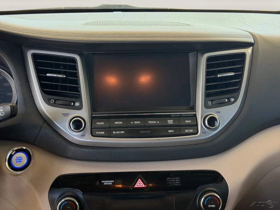 2016 Hyundai Tucson - Image 17 of 21