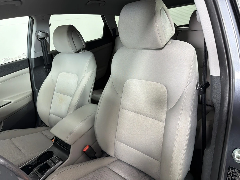 2016 Hyundai Tucson - Image 11 of 12