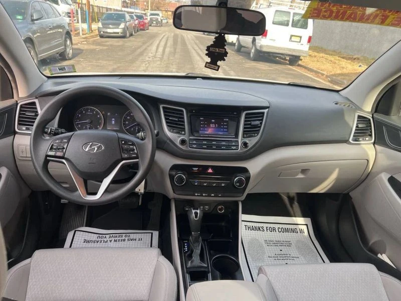 2016 Hyundai Tucson - Image 10 of 12
