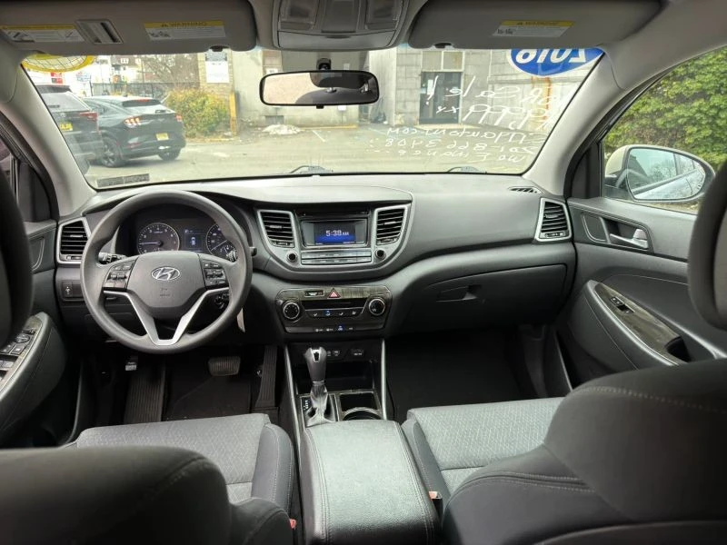 2016 Hyundai Tucson - Image 9 of 12