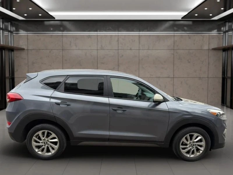 2016 Hyundai Tucson - Image 4 of 12