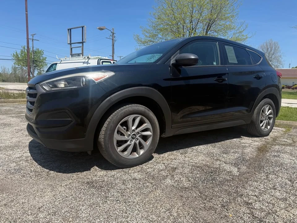 2016 Hyundai Tucson - Image 2 of 8