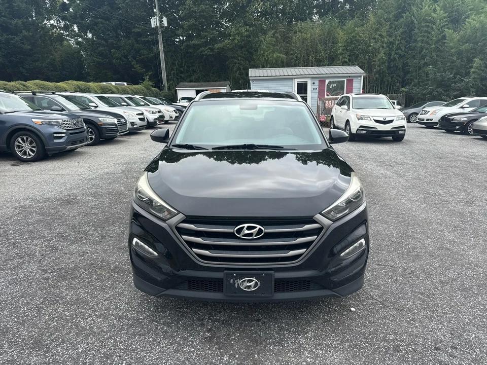 2016 Hyundai Tucson - Image 2 of 15