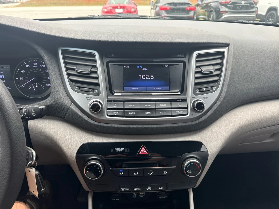 2016 Hyundai Tucson - Image 9 of 15